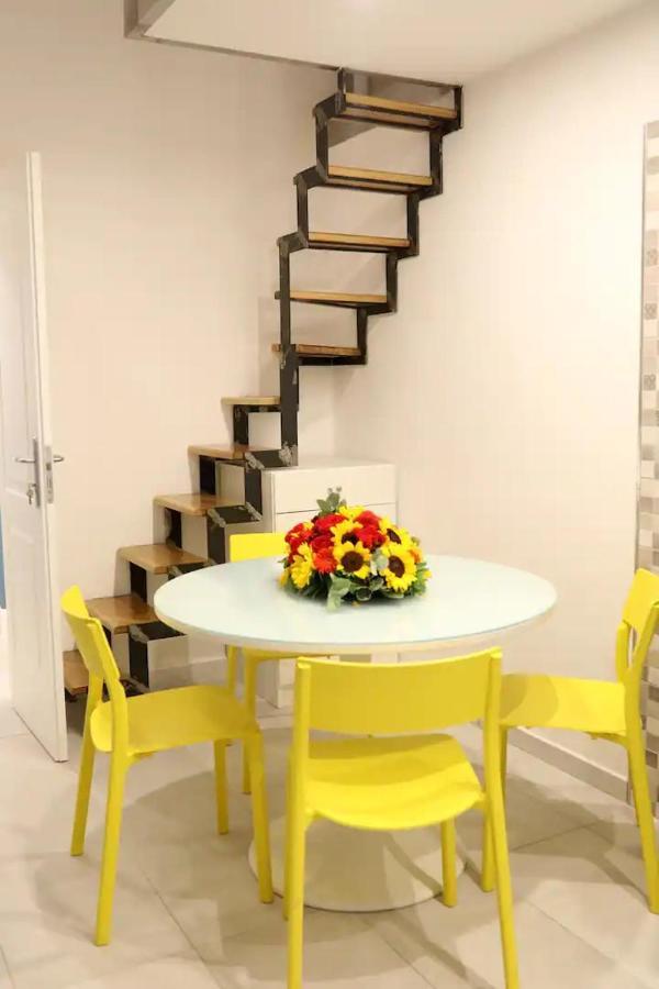 Aparthotel Nanni Loft House Castellammare di Stabia Exterior foto